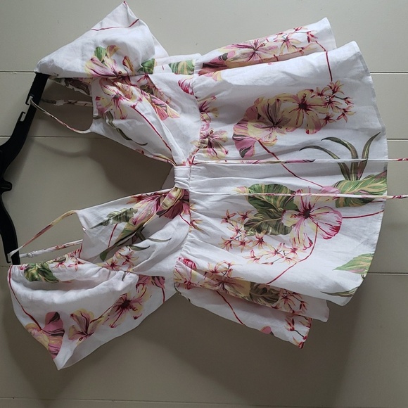 WAYF Coco Floral Print Cold Shoulder Top Ivory Tropical Medium - Picture 3 of 7